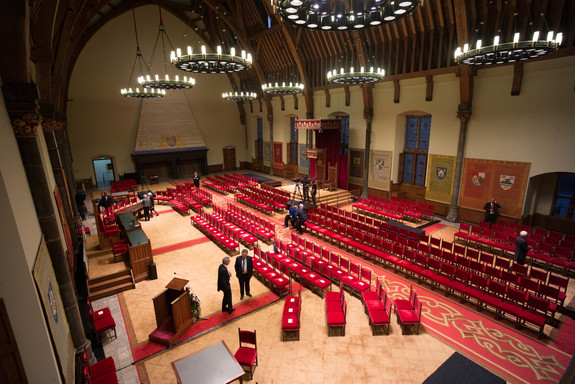 De Ridderzaal wordt gereed gemaakt voor de vergadering