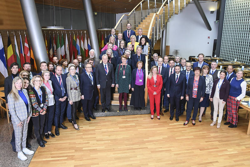 Kamerleden bij de interparlementaire conferentie over klimaat in Helsinki