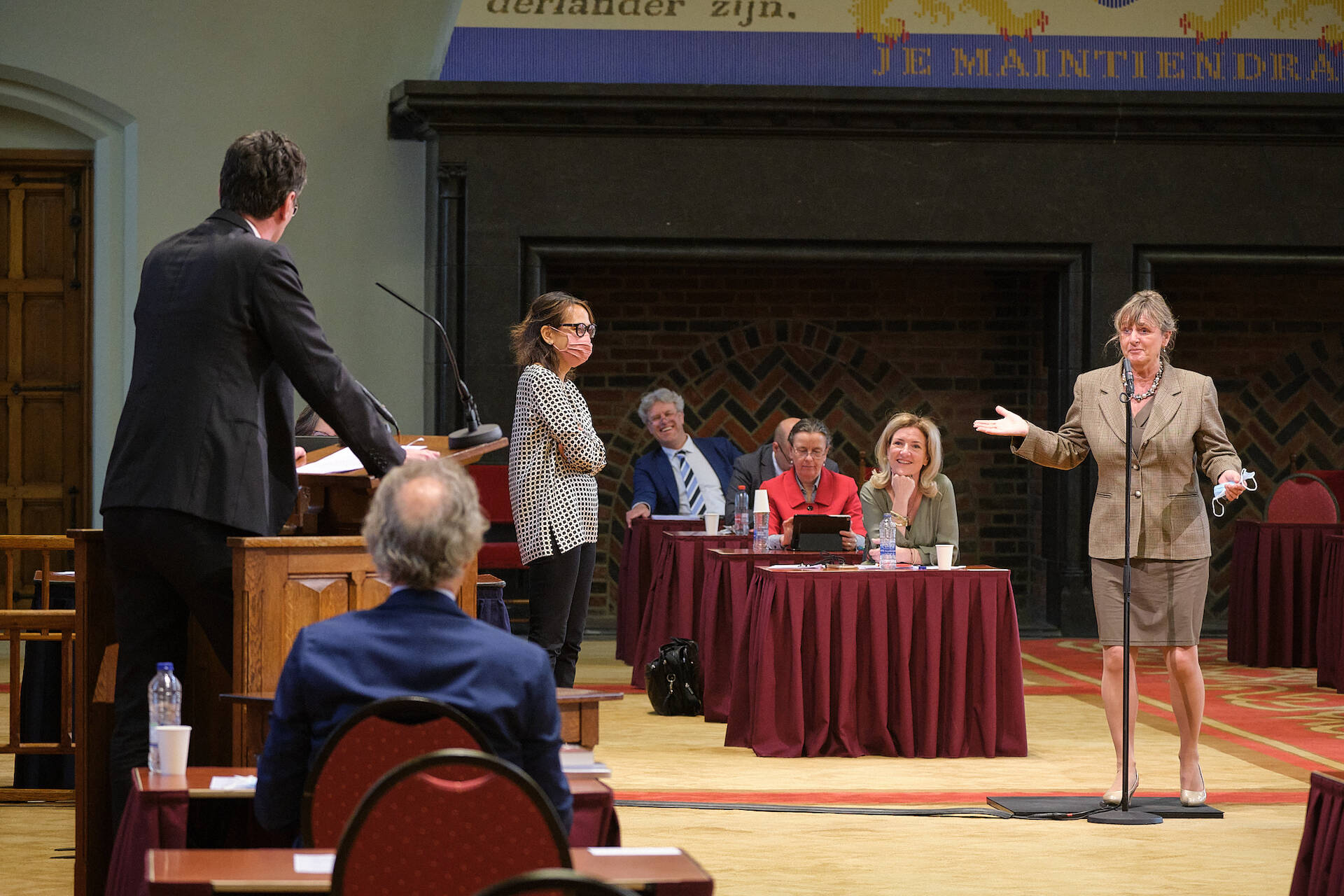 Debat Geweldsaanwending Opsporingsambtenaar 