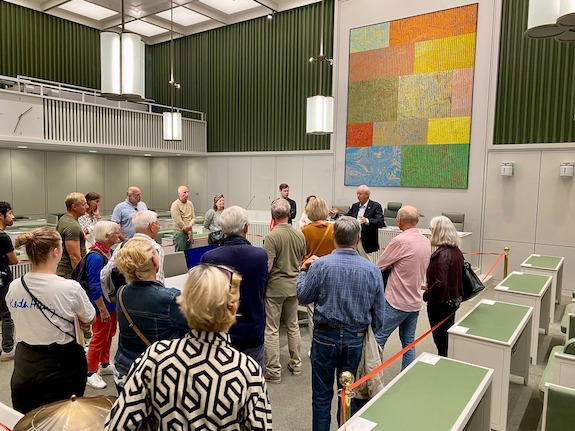 Senator Van Pareren (Fractie-Nanninga) tijdens Open Monumentendag