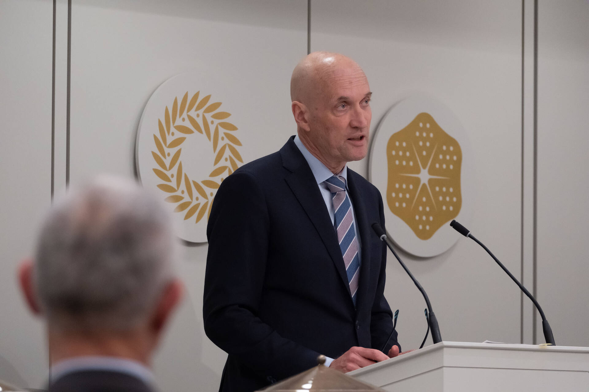 Minister Kuipers (VWS) tijdens het debat op 11 april 2023