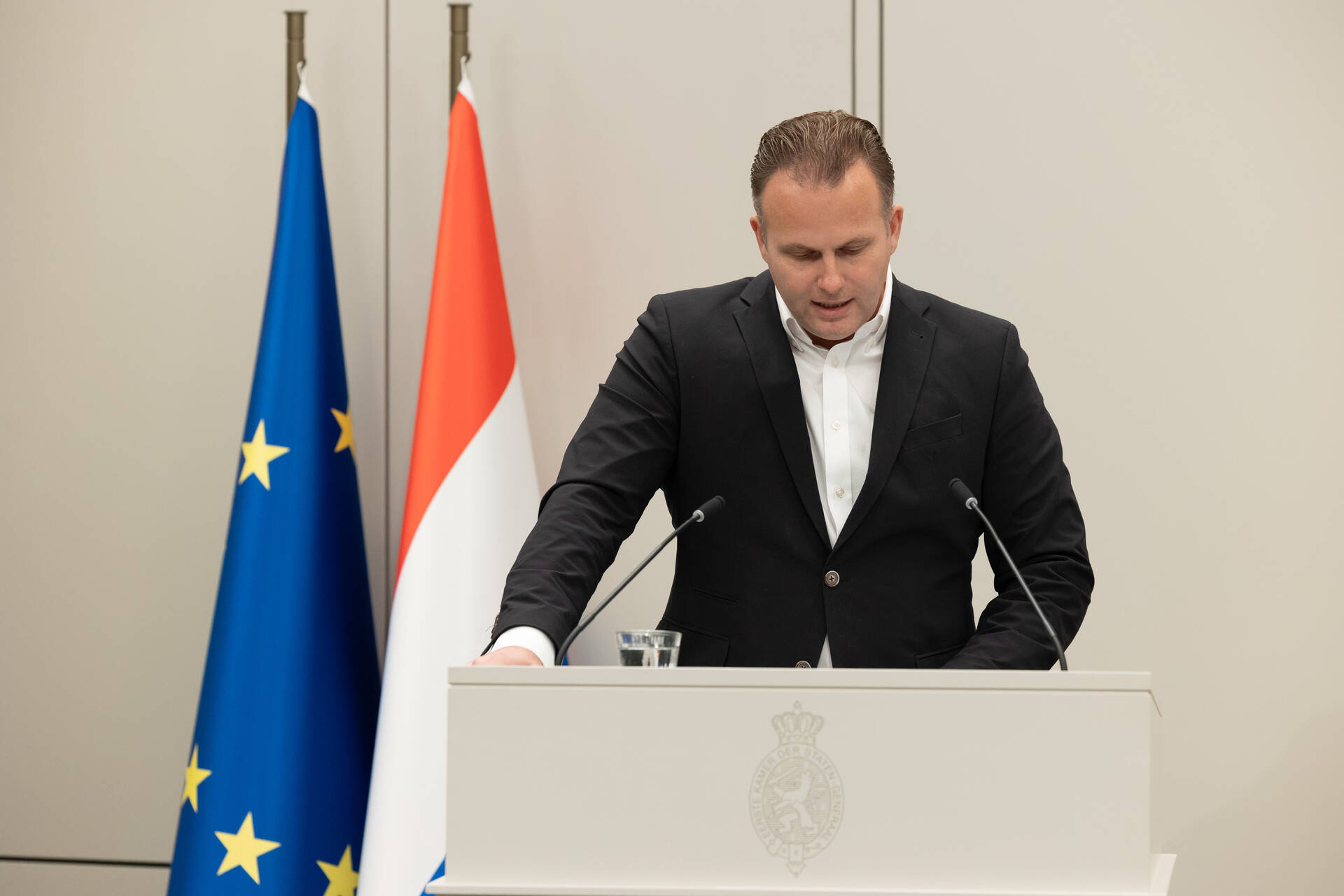 Senator Van den Oetelaar (FVD)