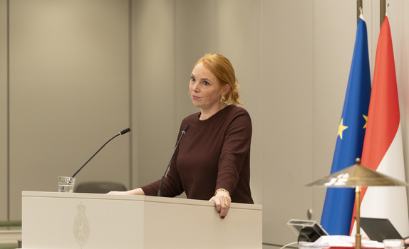 Willemijn Aerdts aan het woord tijdens het debat over de Wet gemeentelijke instrumenten warmtetransitie