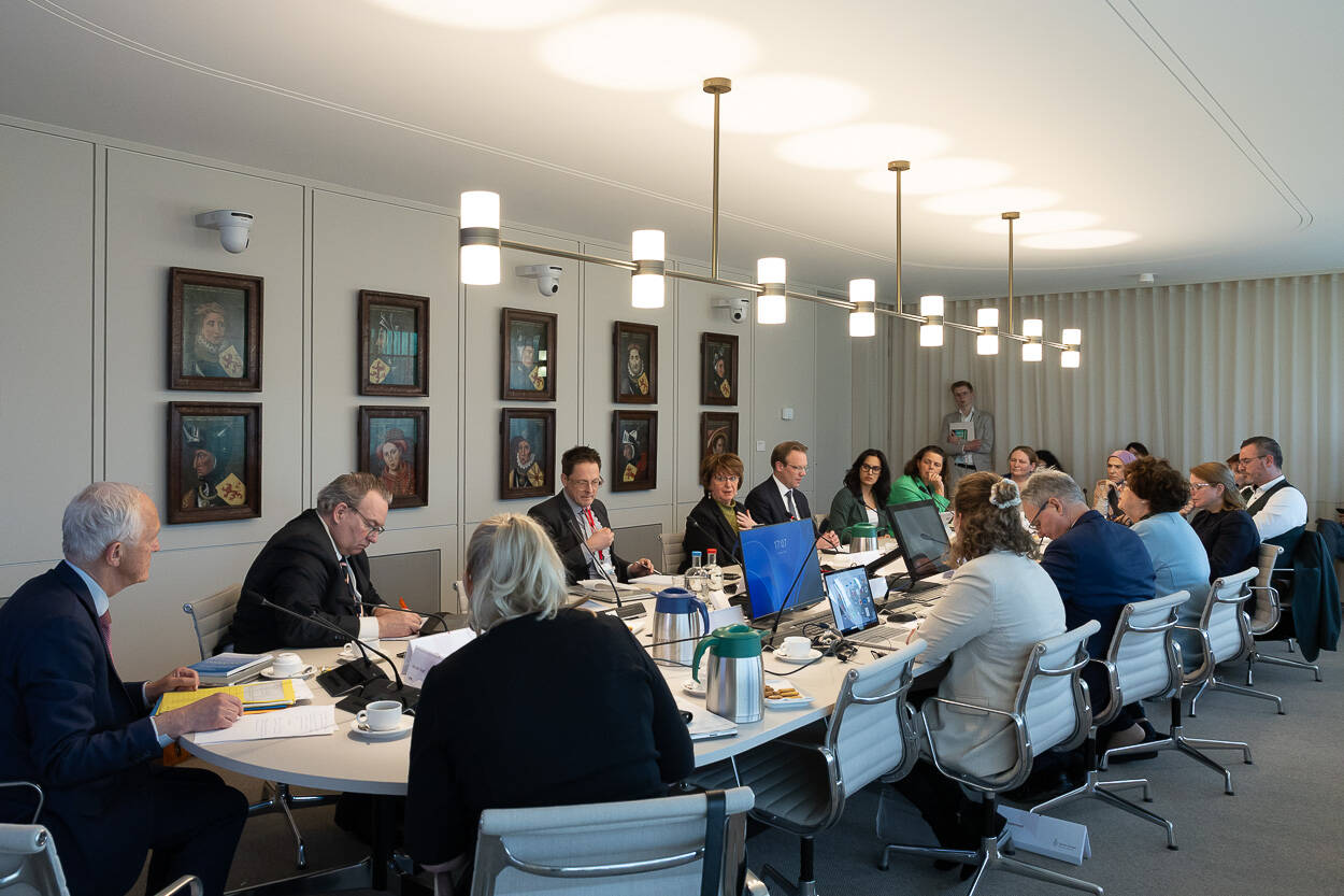 De commissie Binnenlandse Zaken in gesprek met de Raad voor Openbaar Bestuur