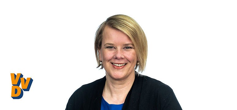 Drs. R.J. Kamminga (VVD) 1